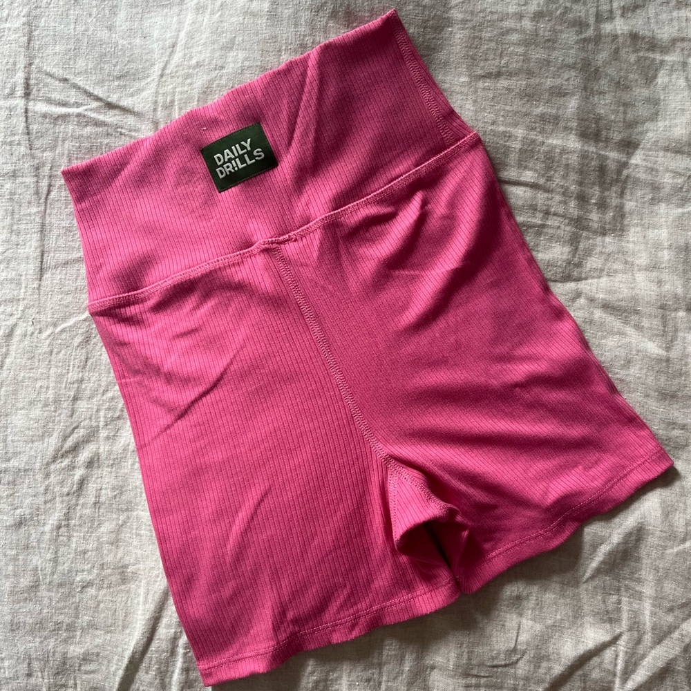 Daily Drills Ribbed Shortie Shorts - Pink